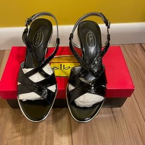 Talbots mini heels